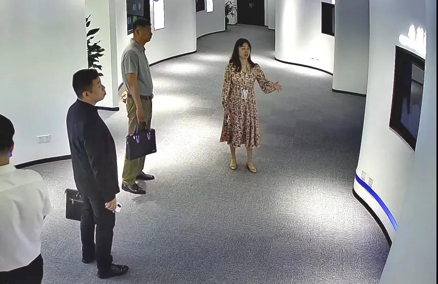 吉林省高?？萍汲晒D(zhuǎn)化促進(jìn)會副秘書長付巖蒞臨健培科技考察調(diào)研