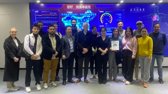 英國(guó)倫敦大學(xué)學(xué)院全球健康商學(xué)院院長(zhǎng)Nora Colton一行蒞臨健培科技考察調(diào)研