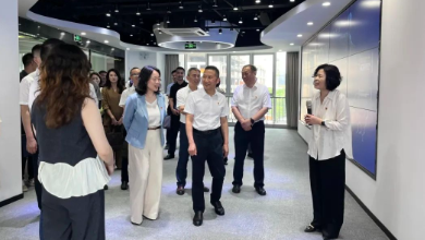 杭州市發(fā)改委黨組副書記、副主任、機(jī)關(guān)黨委書記楊釗一行蒞臨健培科技考察調(diào)研