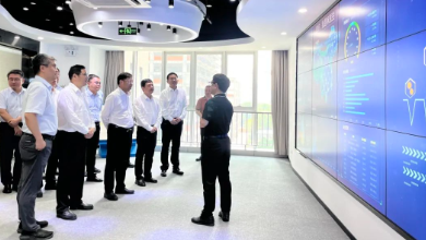 北京化工大學(xué)校長、中國工程院院士譚天偉一行蒞臨健培科技考察調(diào)研