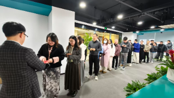 開(kāi)工大吉：以夢(mèng)為馬，AI啟新程！